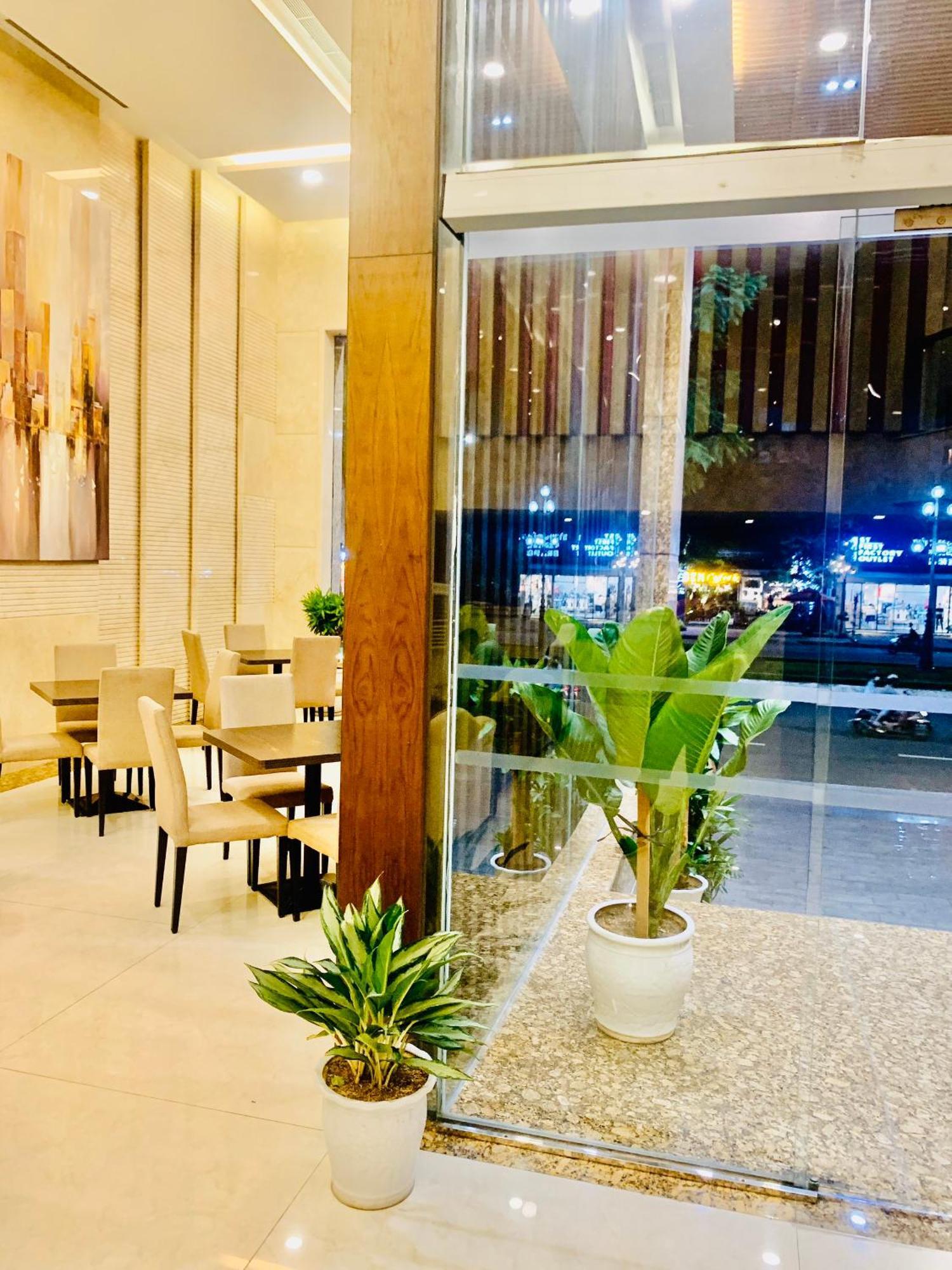 Nature Hotel & Spa ดานัง ภายนอก รูปภาพ